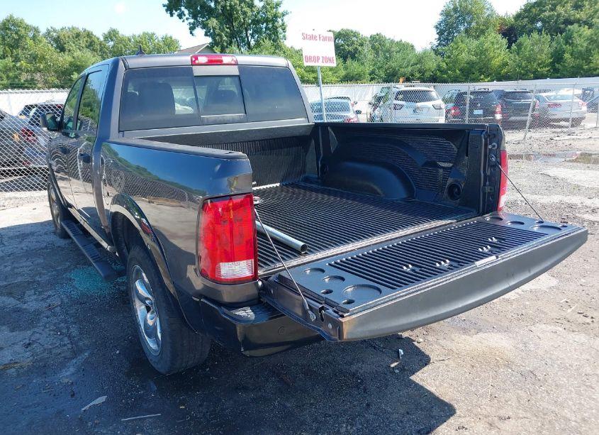 Photo 3 of 2016 Ram 1500 OUTDOORSMAN (VIN 1C6RR7LMXGS117062)