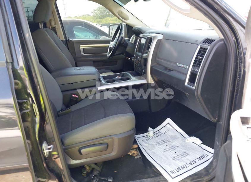 Photo 5 of 2019 Ram 1500 CLASSIC LONE STAR 4X4 5'7 BOX (VIN 1C6RR7LT0KS524033)