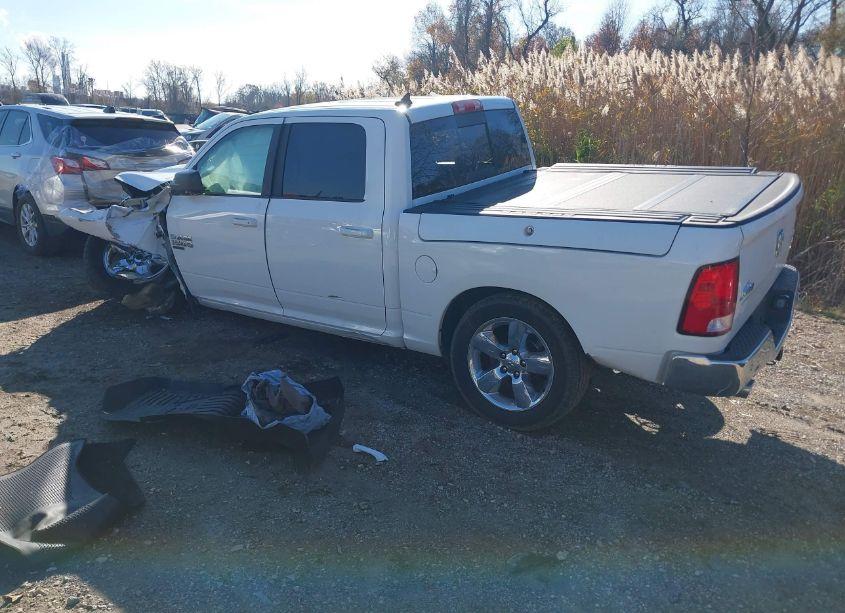 Photo 3 of 2019 Ram 1500 CLASSIC BIG HORN 4X4 5'7 BOX (VIN 1C6RR7LT0KS527112)