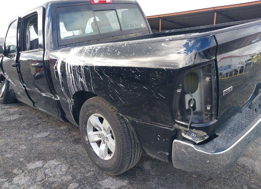 Photo 19 of 2019 Ram 1500 CLASSIC SLT 4X4 5'7 BOX (VIN 1C6RR7LT0KS644799)