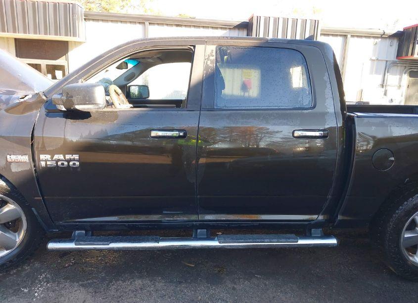 Photo 15 of 2014 Ram 1500 (VIN 1C6RR7LT1ES273821)