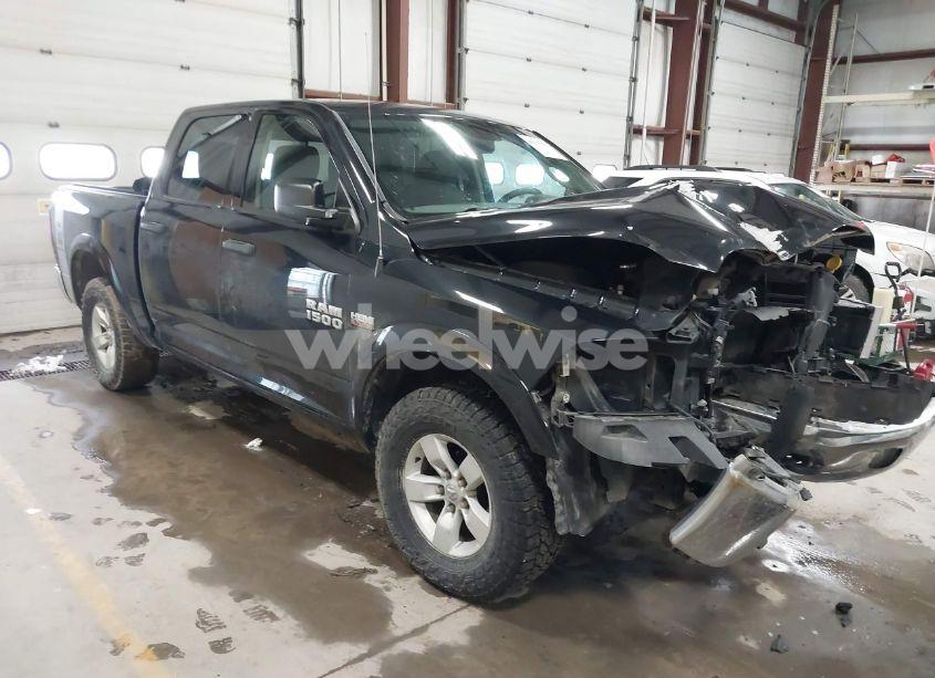 2016 Ram 1500 SLT (VIN 1C6RR7LT1GS258304) main photo