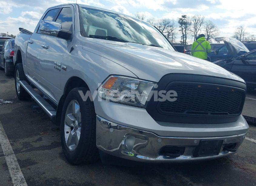 2017 Ram 1500 BIG HORN 4X4 5'7 BOX (VIN 1C6RR7LT1HS598263) main photo