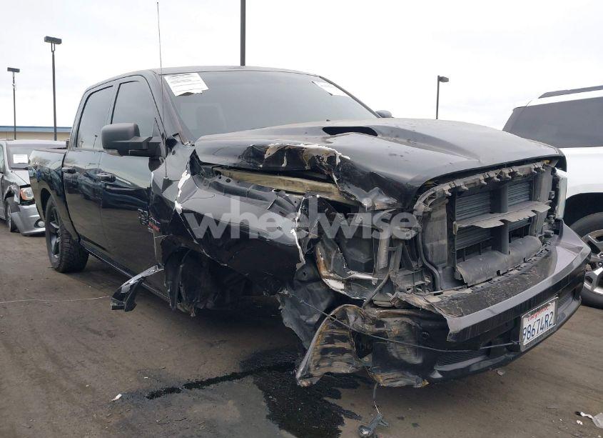 Photo 6 of 2019 Ram 1500 CLASSIC BIG HORN 4X4 5'7 BOX (VIN 1C6RR7LT1KS548275)