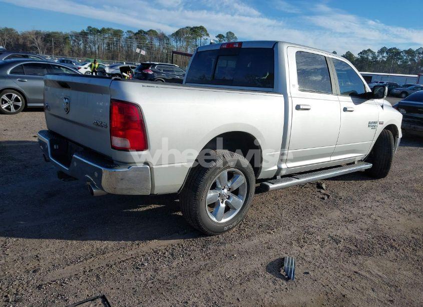 Photo 4 of 2019 Ram 1500 CLASSIC BIG HORN 4X4 5'7 BOX (VIN 1C6RR7LT1KS559924)