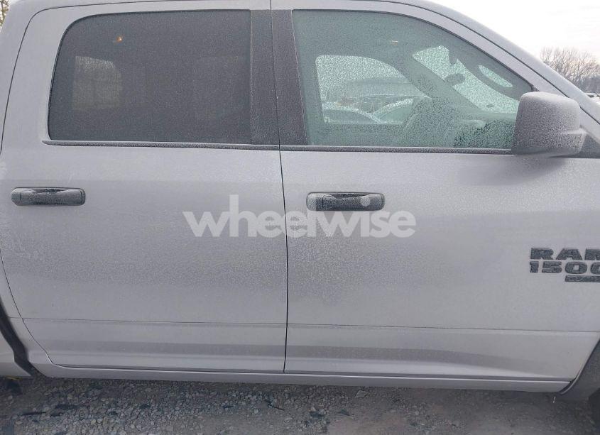 Photo 13 of 2020 Ram 1500 CLASSIC WARLOCK 4X4 5'7 BOX (VIN 1C6RR7LT1LS104038)