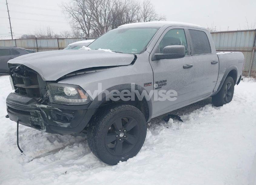 Photo 2 of 2020 Ram 1500 CLASSIC WARLOCK 4X4 5'7 BOX (VIN 1C6RR7LT1LS104038)