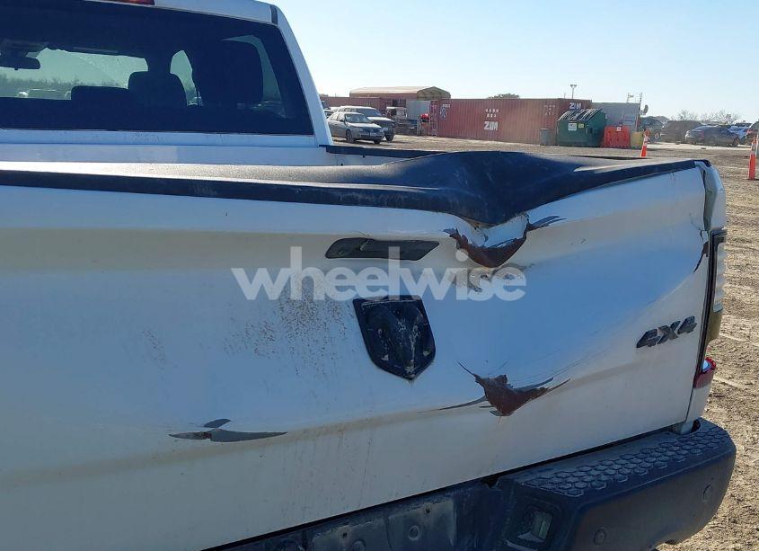 Photo 6 of 2021 Ram 1500 CLASSIC WARLOCK 4X4 5'7 BOX (VIN 1C6RR7LT1MS535450)