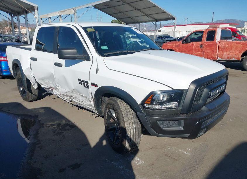 2021 Ram 1500 CLASSIC WARLOCK 4X4 5'7 BOX (VIN 1C6RR7LT2MS528183) main photo