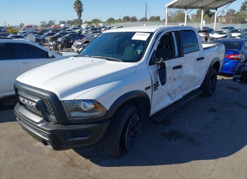 Photo 2 of 2021 Ram 1500 CLASSIC WARLOCK 4X4 5'7 BOX (VIN 1C6RR7LT2MS528183)