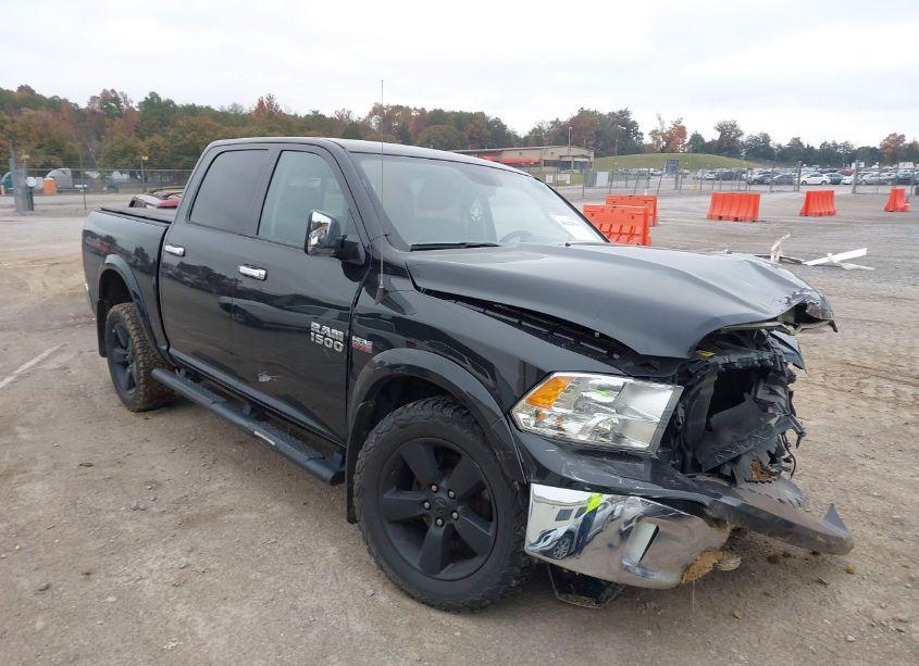 2018 Ram 1500 SLT (VIN 1C6RR7LT3JS145509) main photo
