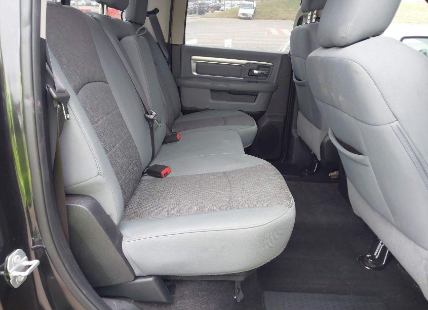 Photo 8 of 2018 Ram 1500 SLT (VIN 1C6RR7LT3JS145509)