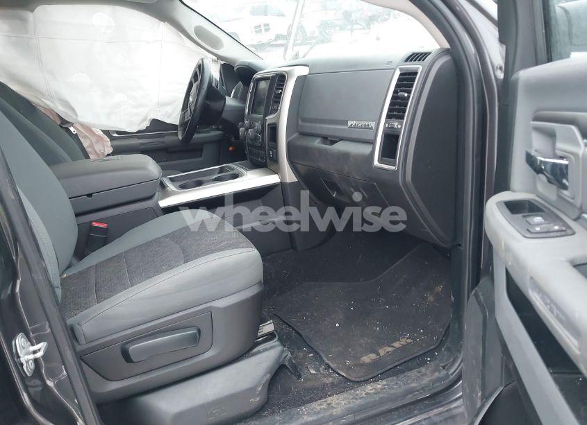 Photo 5 of 2018 Ram 1500 BIG HORN 4X4 5'7 BOX (VIN 1C6RR7LT3JS329428)