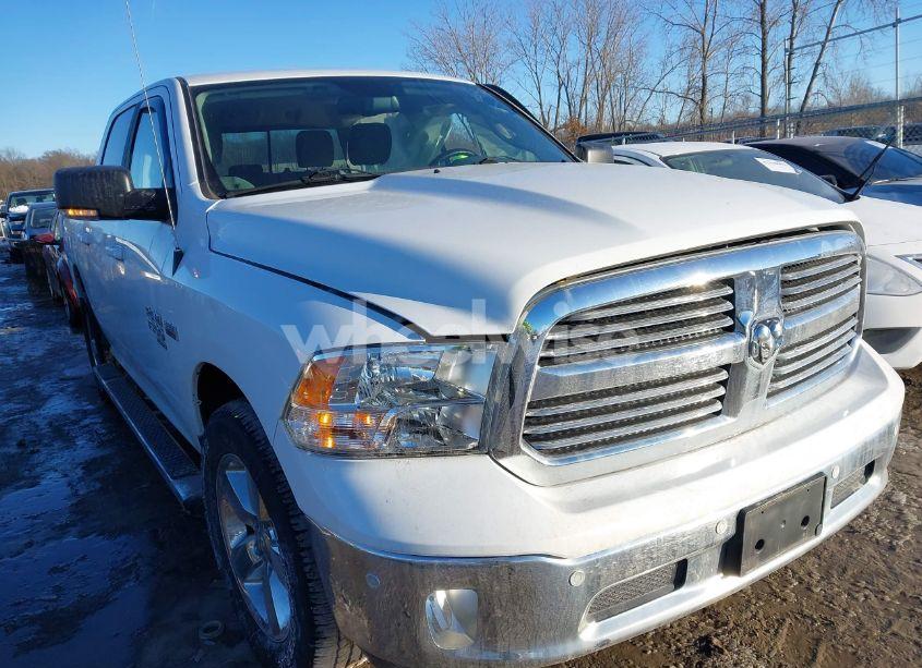 2019 Ram 1500 CLASSIC BIG HORN 4X4 5'7 BOX (VIN 1C6RR7LT3KS570147) main photo