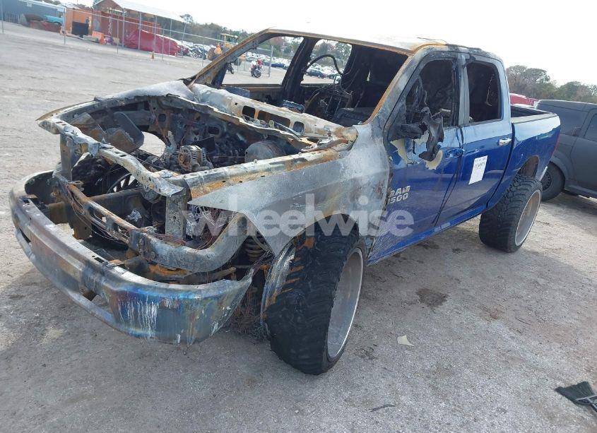 Photo 2 of 2017 Ram 1500 SLT 4X4 5'7 BOX (VIN 1C6RR7LT4HS807110)