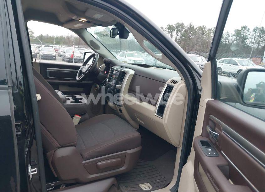 Photo 5 of 2020 Ram 1500 CLASSIC SLT 4X4 5'7 BOX (VIN 1C6RR7LT4LS127331)