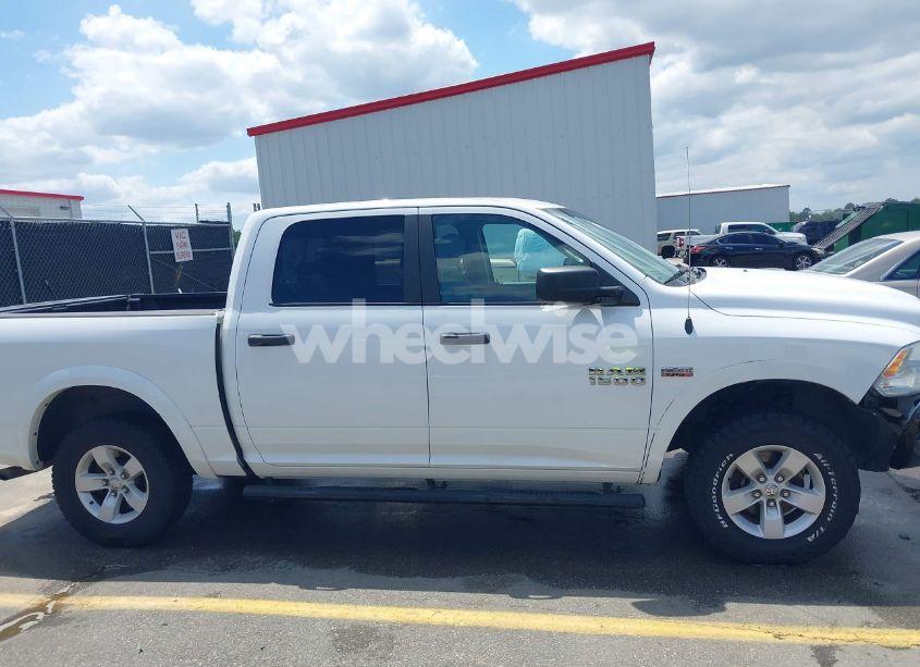 Photo 14 of 2016 Ram 1500 SLT (VIN 1C6RR7LT5GS325972)