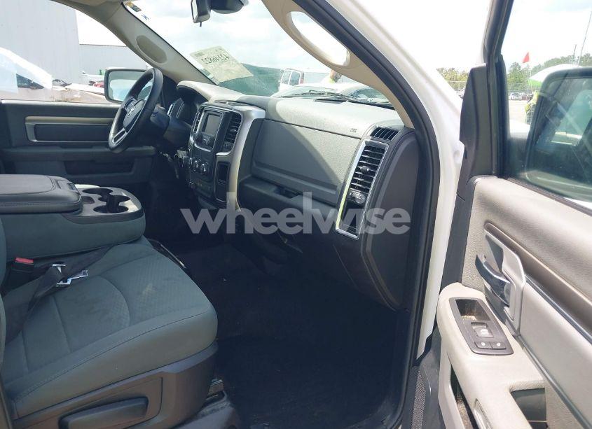 Photo 5 of 2016 Ram 1500 SLT (VIN 1C6RR7LT5GS325972)