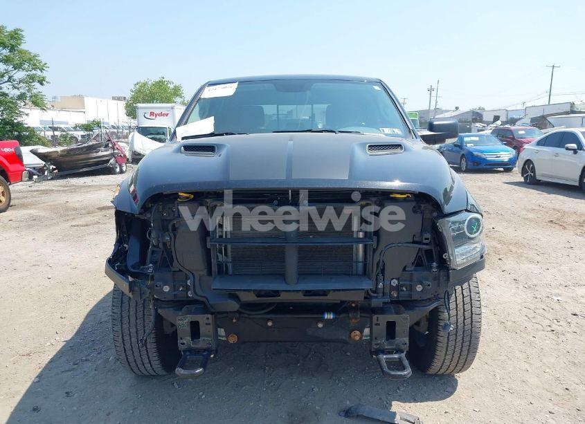 Photo 12 of 2019 Ram 1500 CLASSIC SLT (VIN 1C6RR7LT6KS747290)