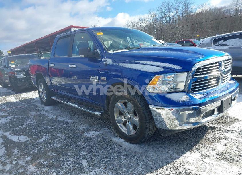 2017 Ram 1500 BIG HORN 4X4 5'7 BOX (VIN 1C6RR7LT7HS729194) main photo