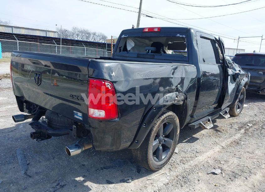 Photo 4 of 2018 Ram 1500 BIG HORN 4X4 5'7 BOX (VIN 1C6RR7LT7JS294389)