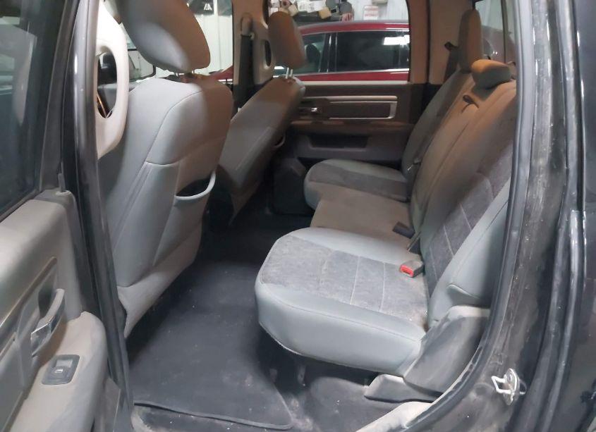 Photo 8 of 2019 Ram 1500 CLASSIC BIG HORN (VIN 1C6RR7LT7KS523381)