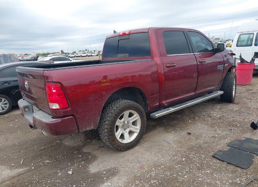 Photo 4 of 2019 Ram 1500 CLASSIC LONE STAR SILVER 4X4 5'7 BOX (VIN 1C6RR7LT7KS583144)