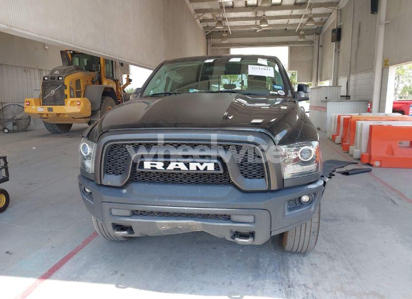 Photo 12 of 2019 Ram 1500 CLASSIC WARLOCK 4X4 5'7 BOX (VIN 1C6RR7LT7KS665780)