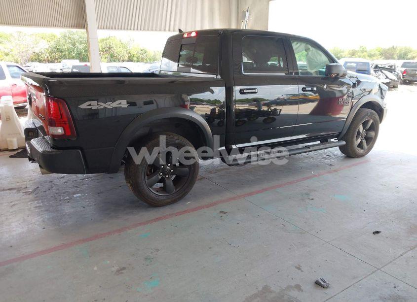 Photo 4 of 2019 Ram 1500 CLASSIC WARLOCK 4X4 5'7 BOX (VIN 1C6RR7LT7KS665780)