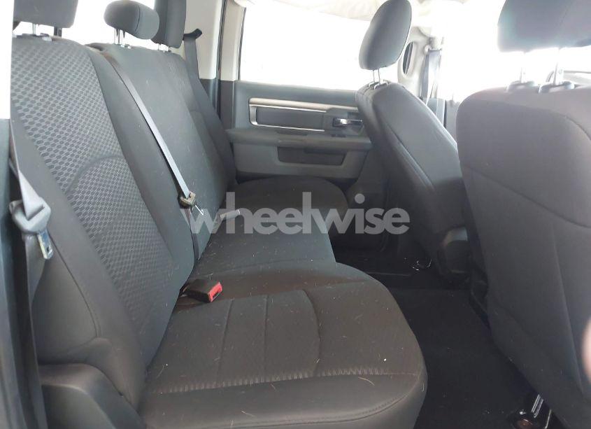 Photo 8 of 2019 Ram 1500 CLASSIC WARLOCK 4X4 5'7 BOX (VIN 1C6RR7LT7KS665780)