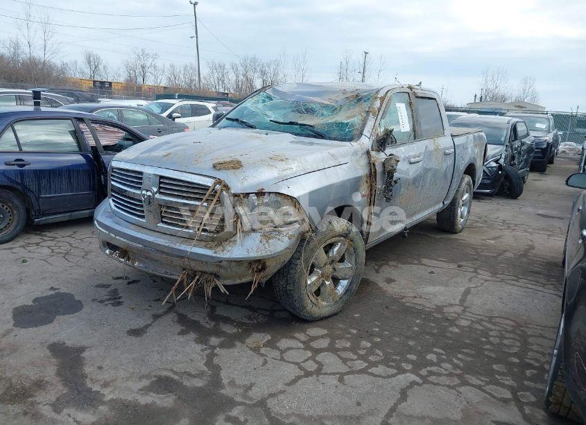 Photo 2 of 2019 Ram 1500 CLASSIC BIG HORN 4X4 5'7 BOX (VIN 1C6RR7LT7KS689674)