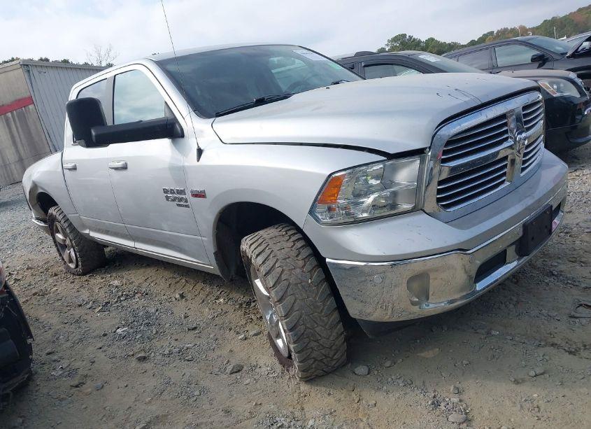 2019 Ram 1500 CLASSIC BIG HORN (VIN 1C6RR7LT8KS536480) main photo