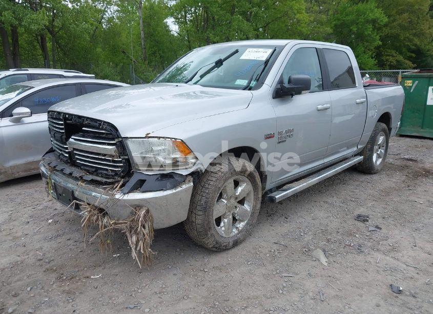 Photo 2 of 2019 Ram 1500 CLASSIC BIG HORN 4X4 5'7 BOX (VIN 1C6RR7LT8KS557474)