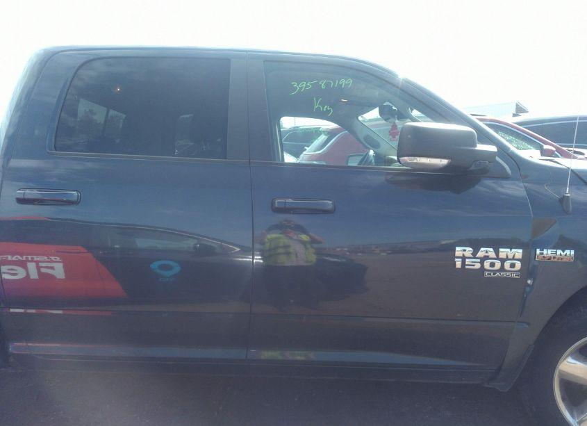 Photo 13 of 2019 Ram 1500 CLASSIC BIG HORN 4X4 5'7 BOX (VIN 1C6RR7LT8KS570340)