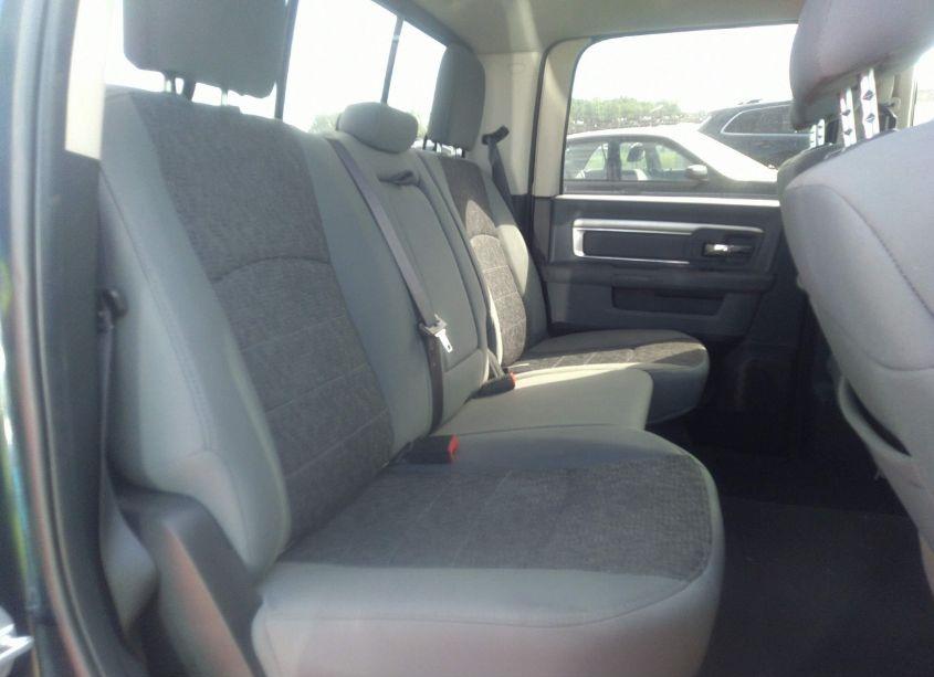 Photo 8 of 2019 Ram 1500 CLASSIC BIG HORN 4X4 5'7 BOX (VIN 1C6RR7LT8KS570340)