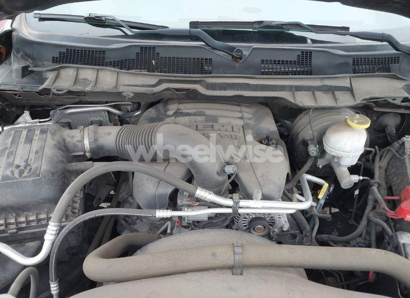 Photo 10 of 2019 Ram 1500 CLASSIC SLT 4X4 5'7 BOX (VIN 1C6RR7LT8KS654366)