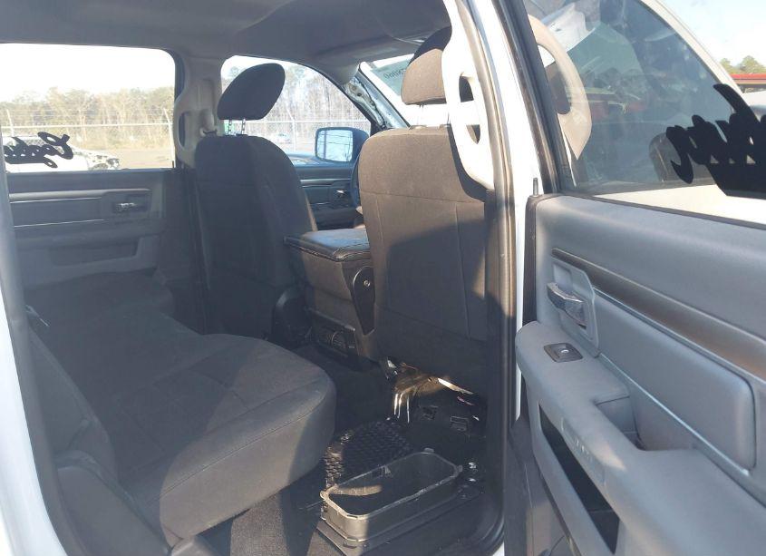 Photo 8 of 2020 Ram 1500 CLASSIC WARLOCK 4X4 5'7 BOX (VIN 1C6RR7LT8LS161501)