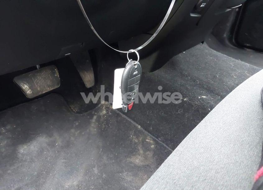 Photo 11 of 2021 Ram 1500 CLASSIC SLT (VIN 1C6RR7LT8MS589263)