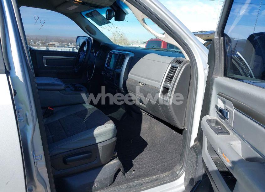 Photo 5 of 2018 Ram 1500 HARVEST 4X4 5'7 BOX (VIN 1C6RR7LT9JS217667)