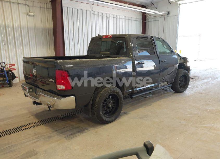 Photo 4 of 2019 Ram 1500 CLASSIC BIG HORN 4X4 5'7 BOX (VIN 1C6RR7LT9KS534267)