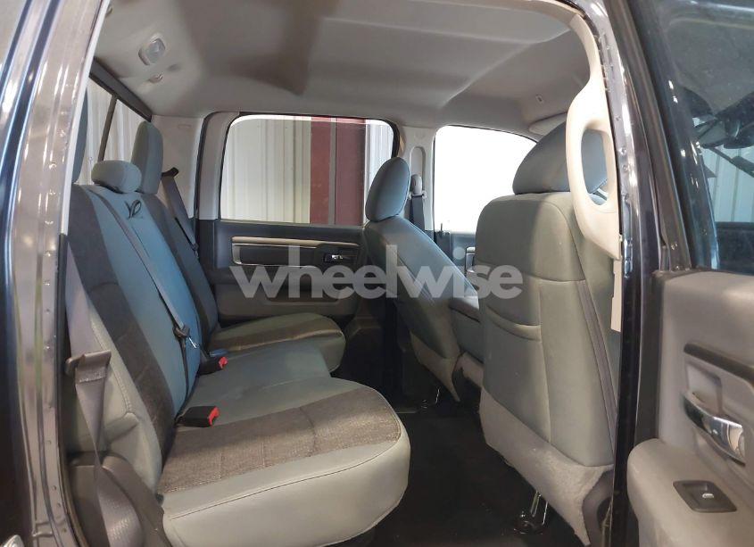 Photo 8 of 2019 Ram 1500 CLASSIC BIG HORN 4X4 5'7 BOX (VIN 1C6RR7LT9KS534267)