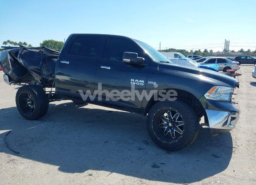 2017 Ram 1500 BIG HORN 4X4 5'7 BOX (VIN 1C6RR7LTXHS502985) main photo