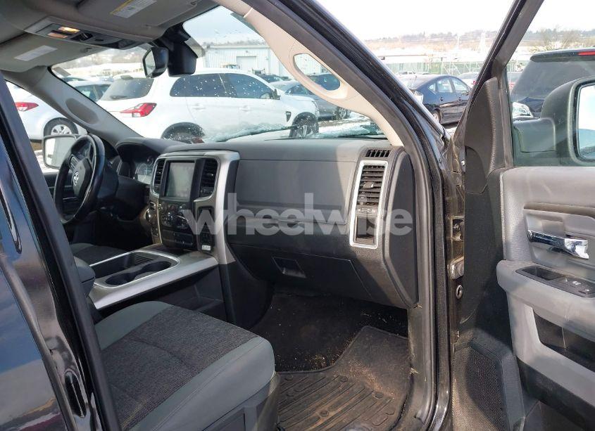 Photo 5 of 2018 Ram 1500 HARVEST 4X4 5'7 BOX (VIN 1C6RR7LTXJS109705)