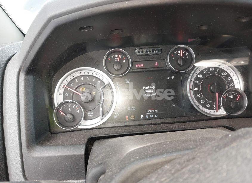 Photo 7 of 2018 Ram 1500 HARVEST 4X4 5'7 BOX (VIN 1C6RR7LTXJS109705)