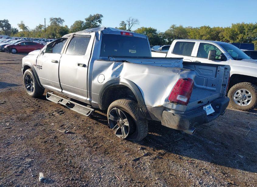 Photo 3 of 2021 Ram 1500 CLASSIC WARLOCK 4X4 5'7 BOX (VIN 1C6RR7LTXMS535530)