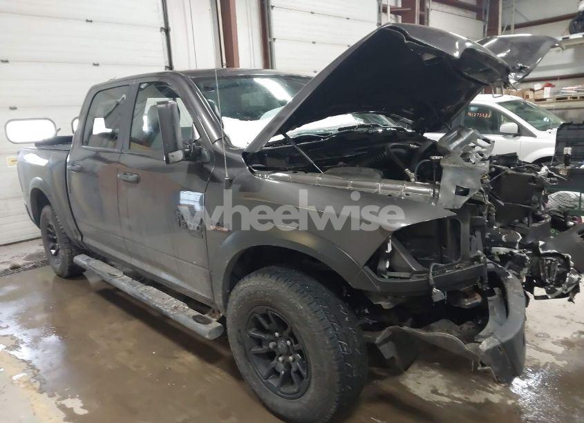 2022 Ram 1500 CLASSIC SLT (VIN 1C6RR7LTXNS131077) main photo