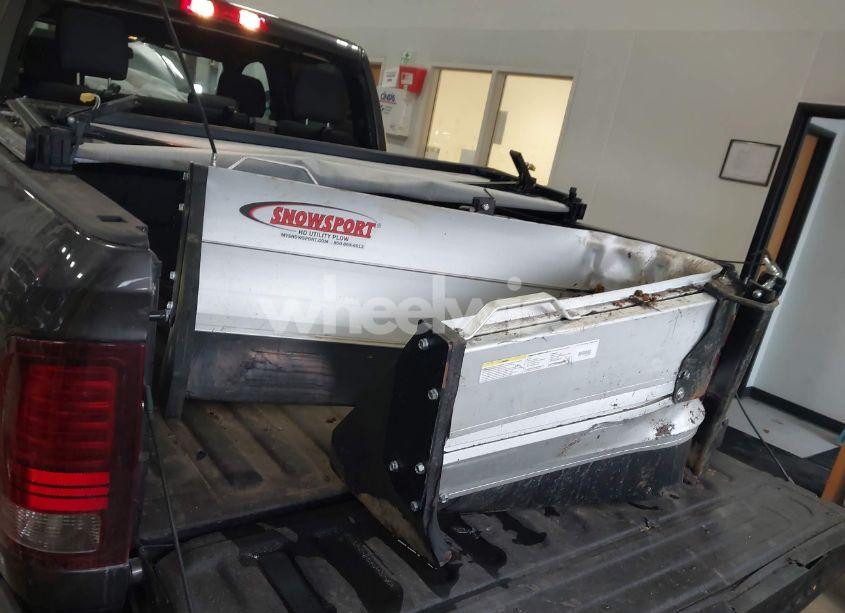 Photo 15 of 2022 Ram 1500 CLASSIC SLT (VIN 1C6RR7LTXNS131077)