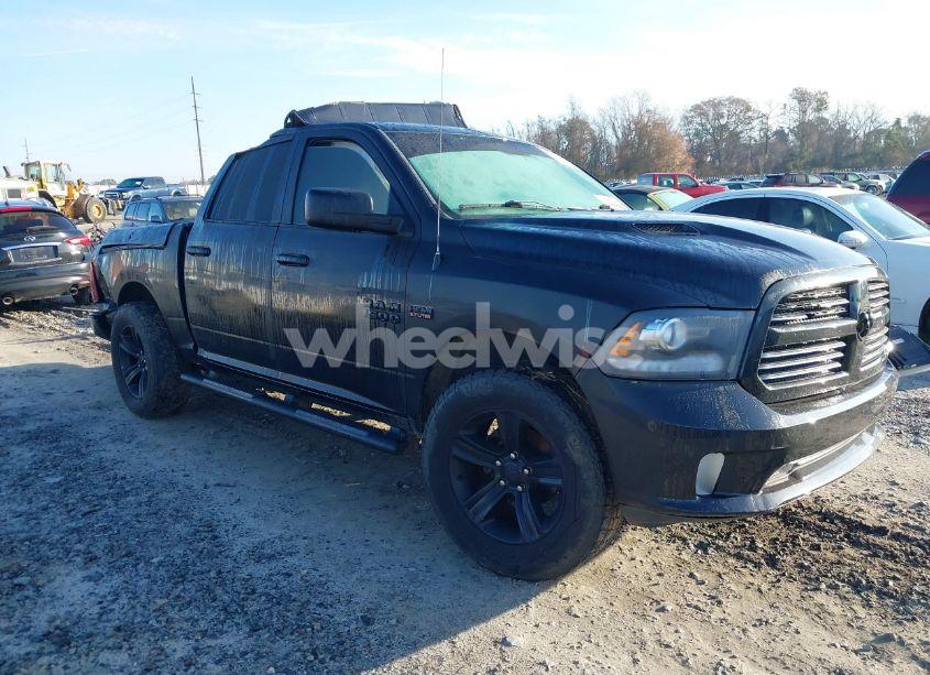 2016 Ram 1500 SPORT (VIN 1C6RR7MT0GS239600) main photo