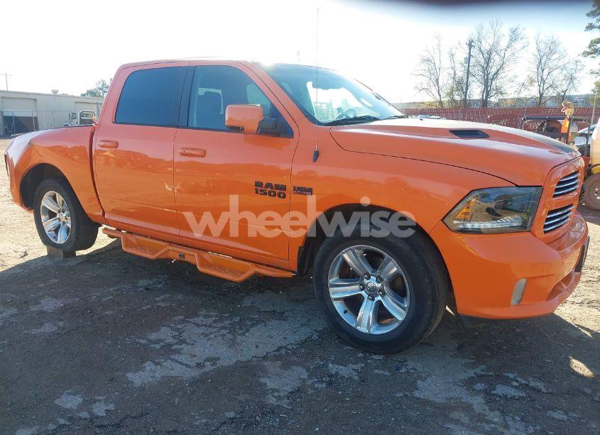 2015 Ram 1500 SPORT (VIN 1C6RR7MT1FS685432) main photo