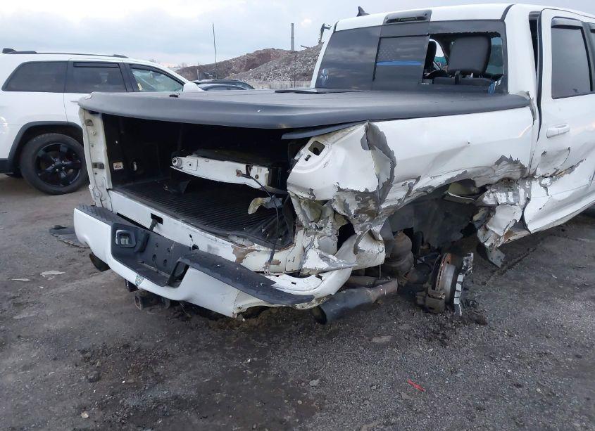 Photo 17 of 2017 Ram 1500 SPORT 4X4 5'7 BOX (VIN 1C6RR7MT2HS504728)